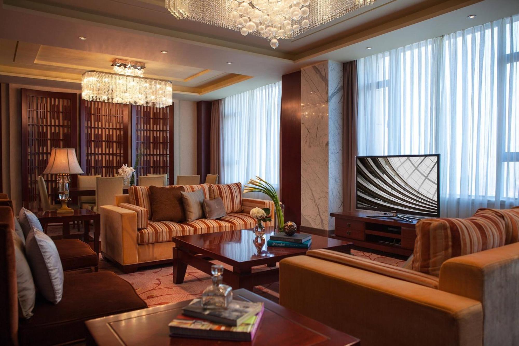 Renaissance Tianjin Lakeview Hotel Eksteriør billede